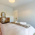 3 Bed In Oc-n34154