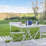 Holiday home 3 Bed In Oc-n34154 *