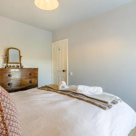 3 Bed In Oc-n34154