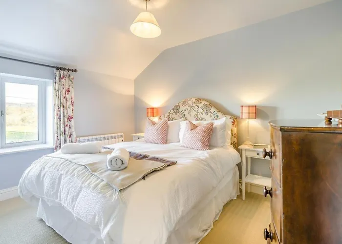 3 Bed In Oc-n34154 Holiday home *