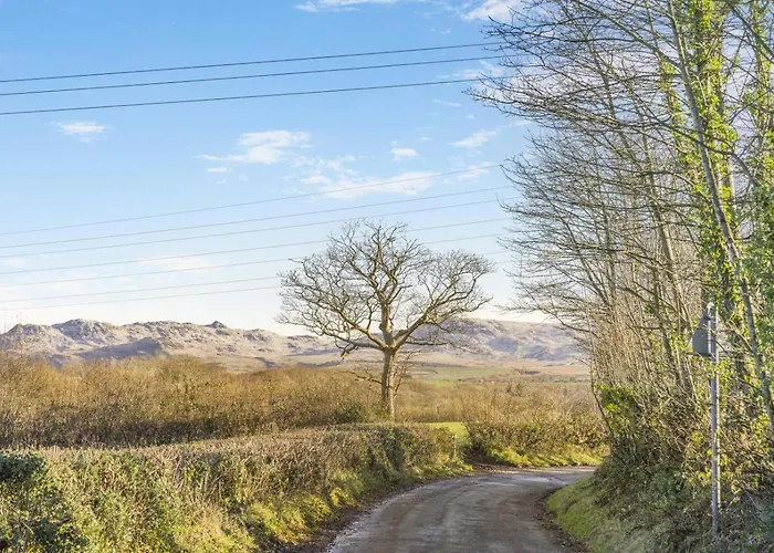 3 Bed In Oc-n34154 Holiday home *